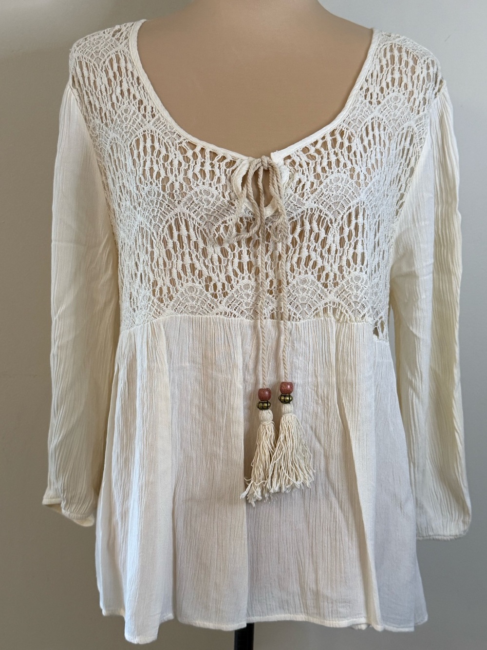 Mosaic & CO boho tunic
 top cream lace tassel light texture SZ XL
